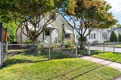 66 Larchmere Drive, East Providence, RI 02916 - Photo 4