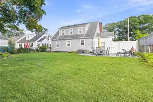 17 Boulevard Ave, Lincoln, RI 02865 - Photo 34