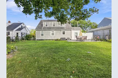 17 Boulevard Avenue, Lincoln, RI 02865 - Photo 4