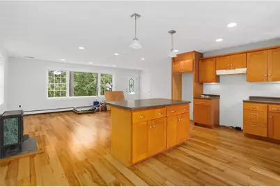 174 Ayrault Road, East Greenwich, RI 02818 - Photo 10