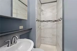 294 Admiral St, Providence, RI 02908 - Photo 8