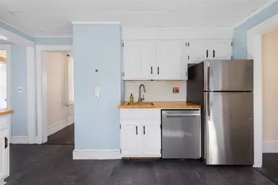 9 Cummings Road, Newport, RI 02840 - Photo 10