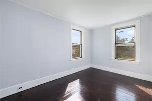 9 Cummings Rd, Newport, RI 02840 - Photo 18