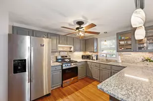 24 Arden Ct, Warwick, RI 02889 - Photo 10