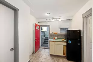 24 Arden Ct, Warwick, RI 02889 - Photo 28