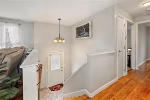 24 Arden Ct, Warwick, RI 02889 - Photo 6
