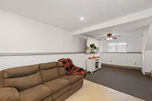 24 Arden Ct, Warwick, RI 02889 - Photo 26
