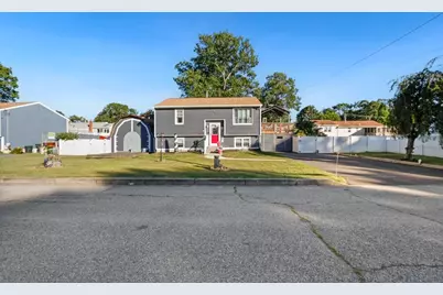 24 Arden Court, Warwick, RI 02889 - Photo 2
