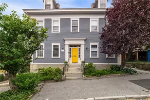 22 Halsey St, Providence, RI 02906 - Photo 2