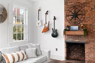 22 Halsey St, Providence, RI 02906 - Photo 6