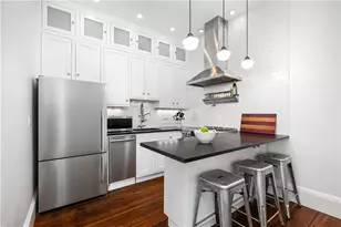 22 Halsey St, Providence, RI 02906 - Photo 8
