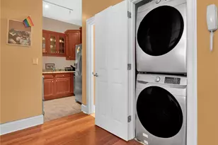 385 Westminister St, Providence, RI 02901 - Photo 10