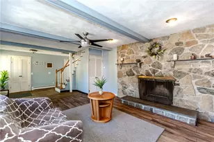 104 Meadow Rd, North Providence, RI 02904 - Photo 8