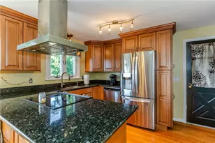 104 Meadow Rd, North Providence, RI 02904 - Photo 32