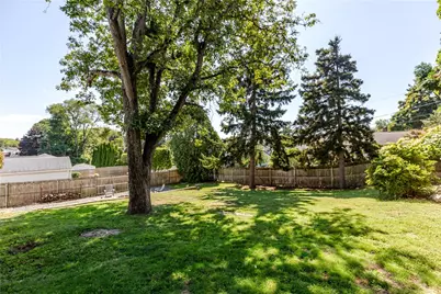 104 Meadow Road, North Providence, RI 02904 - Photo 42