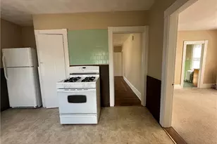 1245 Cranston St, Cranston, RI 02920 - Photo 8