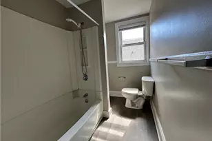 1245 Cranston St, Cranston, RI 02920 - Photo 10