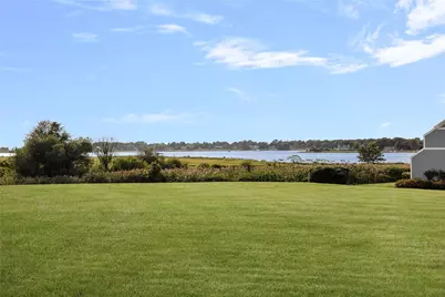 14 Bagy Wrinkle Cove #14, Warren, RI 02885 - Photo 10