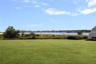 14 Bagy Wrinkle Cove, Warren, RI 02885 - Photo 10