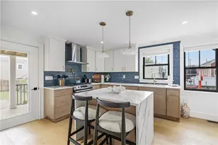 7 Dearborn St, Newport, RI 02840 - Photo 16