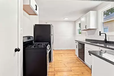 31 Rowan Street, Providence, RI 02908 - Photo 22