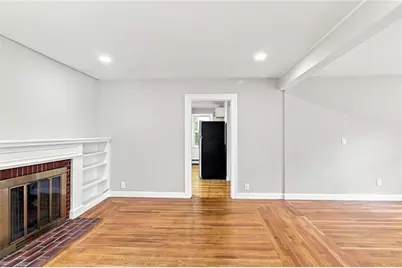 31 Rowan Street, Providence, RI 02908 - Photo 2