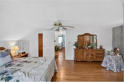 130 Thurston Street, East Providence, RI 02915 - Photo 32