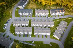 902 Hunting Hill Dr, Cumberland, RI 02864 - Photo 24