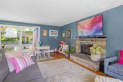 34 Clifden Avenue, Cranston, RI 02905 - Photo 8