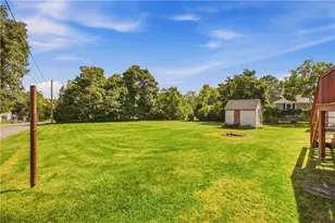 156 Stafford Rd, Tiverton, RI 02878 - Photo 4