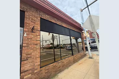 570 Smithfield Avenue #6, Pawtucket, RI 02860 - Photo 2