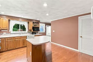 66 Wayne Dr, Cumberland, RI 02864 - Photo 24