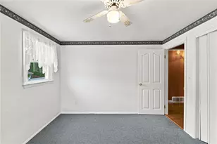 66 Wayne Dr, Cumberland, RI 02864 - Photo 18