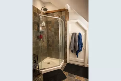 16 Winsor Street, Providence, RI 02908 - Photo 22