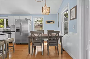 110 Winsor Ave, North Kingstown, RI 02852 - Photo 12