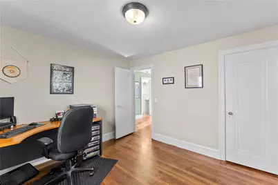 14 Creston Way, Providence, RI 02906 - Photo 26