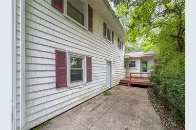 28 Hill Top Drive, Warwick, RI 02818 - Photo 24