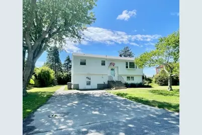 29 Reardon Drive, Middletown, RI 02842 - Photo 2