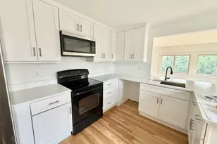 29 Reardon Dr, Middletown, RI 02842 - Photo 6
