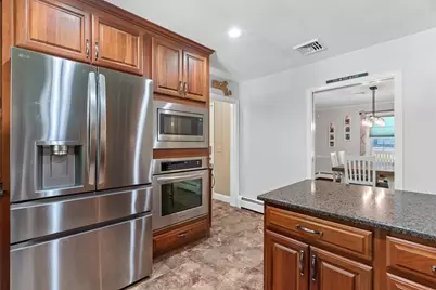 101 Newell Drive, Cumberland, RI 02864 - Photo 8