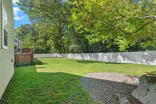 101 Newell Dr, Cumberland, RI 02864 - Photo 38