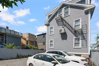 492 Thames Street #2, Newport, RI 02840 - Photo 34