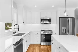 9 Kinsman St, Cumberland, RI 02864 - Photo 16
