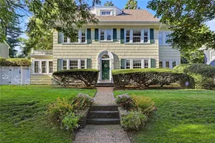 348 Doyle Ave, Providence, RI 02906 - Photo 1