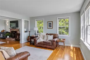 326 Windstone Dr, Portsmouth, RI 02871 - Photo 12