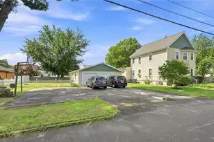 51 Pettaconsett Ave, Warwick, RI 02888 - Photo 36