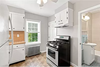 51 Pettaconsett Avenue, Warwick, RI 02888 - Photo 8