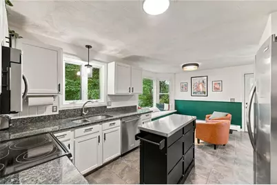 93 Pilgrim Avenue, Coventry, RI 02816 - Photo 6