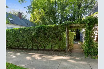 23 Union Street, Bristol, RI 02809 - Photo 28
