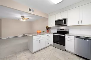 311 Chatham Cir, Warwick, RI 02886 - Photo 16